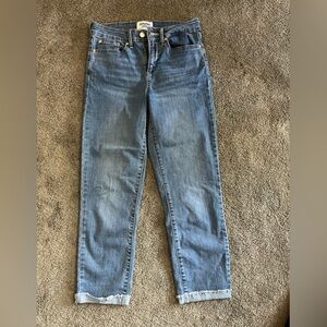 Denizen Levi Mid-Rise Boyfriend Jeans